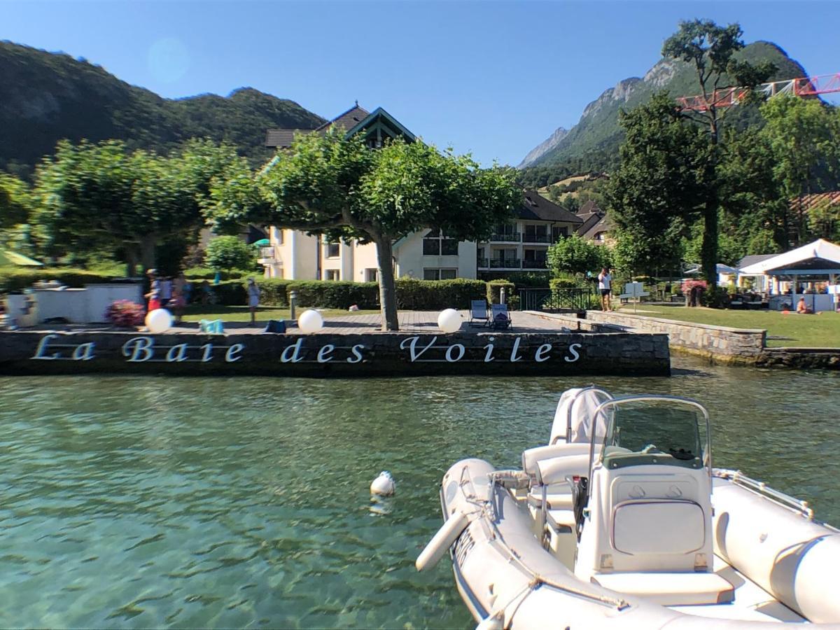 Studio Les Pieds Dans L'Eau Au Bord Du Lac D'Annecy Duingt Exterior photo